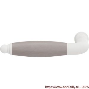 GPF Bouwbeslag ZwartWit 8282L/R Ika deurkruk gatdeel links-rechtswijzend gebogen met ronde eindknop wit-eiken whitewash - A21005855 - afbeelding 1