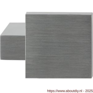 GPF Bouwbeslag RVS 9208.09 S5 massief kort verkropte knop vierkant 69/48x48x13 mm voor veiligheids schilden vast met wisselstift RVS geborsteld - A21003185 - afbeelding 1