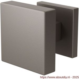 GPF Bouwbeslag Anastasius 9950.A3-02L S1 GPF9950.A3-02L vierkante knop S1 60x60x16 mm draaibaar met vierkant rozet linkswijzend Mocca blend - A21016617 - afbeelding 1
