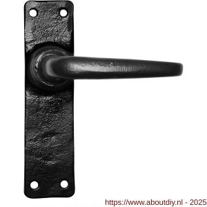 Kirkpatrick KP2456R deurkruk gatdeel rechtswijzend op schild 152x38 mm blind smeedijzer zwart - A21002975 - afbeelding 1