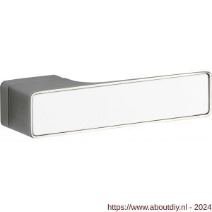 Wallebroek M&T 90.0015.46 deurkruk gatdeel Maximal messing glans chroom-wit glas rechts - A25002402 - afbeelding 1