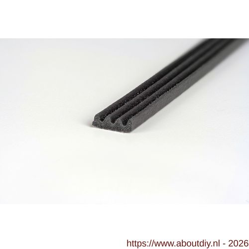 Ellen inbouwprofiel tochtband kunststof zelfklevend Weatherstrip Small kleine kier zwart 7.5 m - A51010405 - afbeelding 1